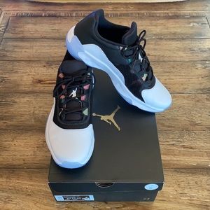 Air Jordan CMFT Low Men’s Golf Shoe